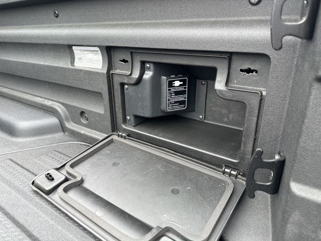 Vehicle image 14 of 37