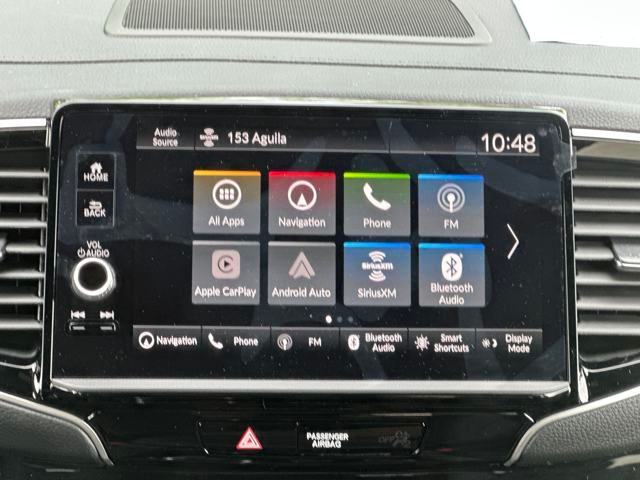Vehicle image 20 of 37