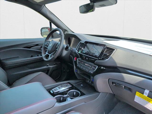 Vehicle image 18 of 27