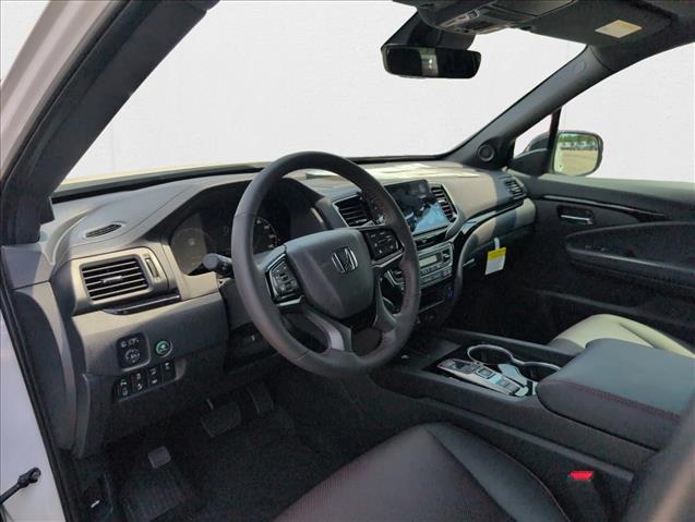 Vehicle image 19 of 27