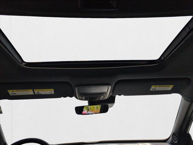 Vehicle image 20 of 27