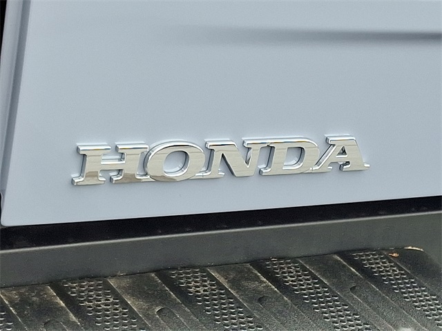 Vehicle image 9 of 10