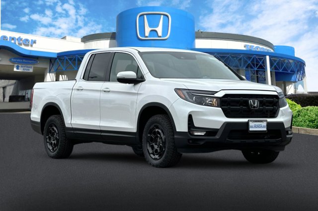 Vehicle image 4 of 33