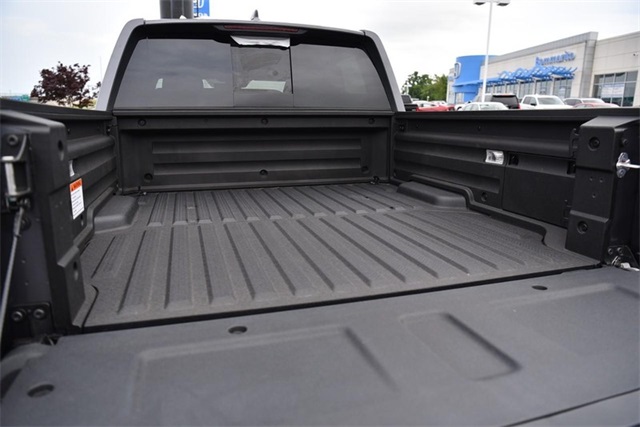 Vehicle image 7 of 29