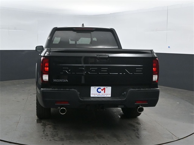 2025 Honda Ridgeline RTL+ Image 24 of 59