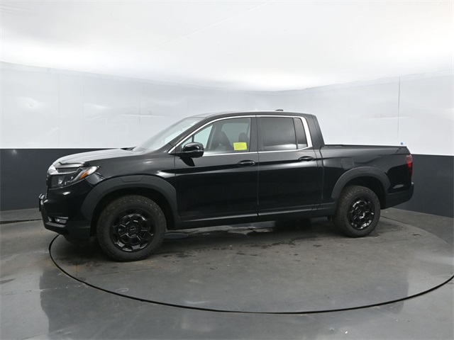 2025 Honda Ridgeline RTL+ Image 2 of 59
