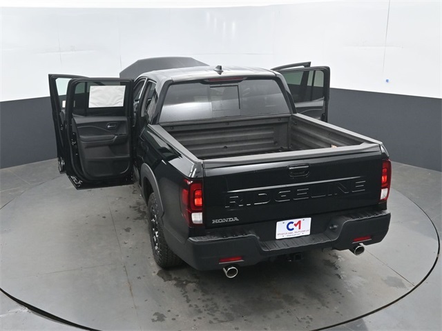 2025 Honda Ridgeline RTL+ Image 36 of 59