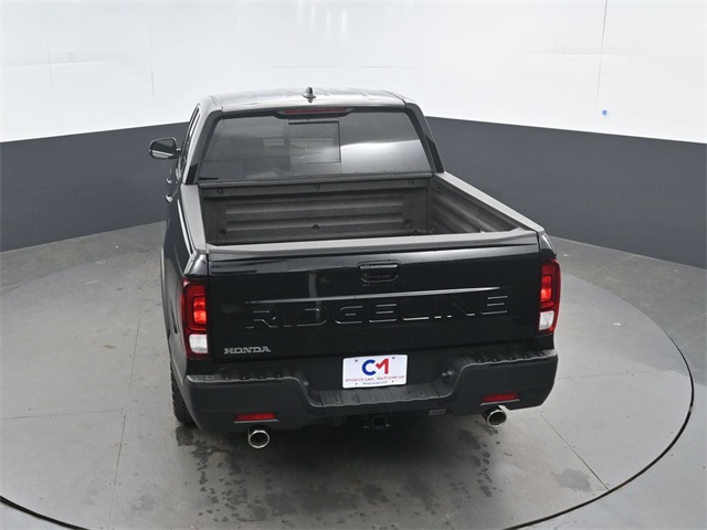 2025 Honda Ridgeline RTL+ Image 35 of 59