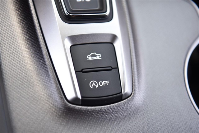 Vehicle image 20 of 29
