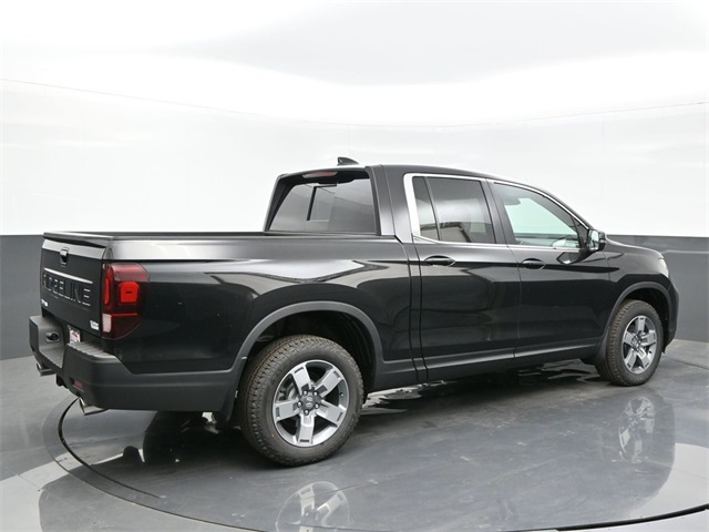 Vehicle image 15 of 33