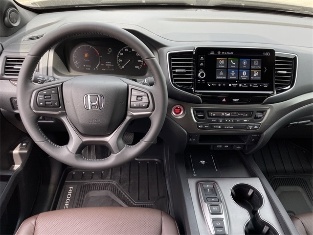 Vehicle image 10 of 26