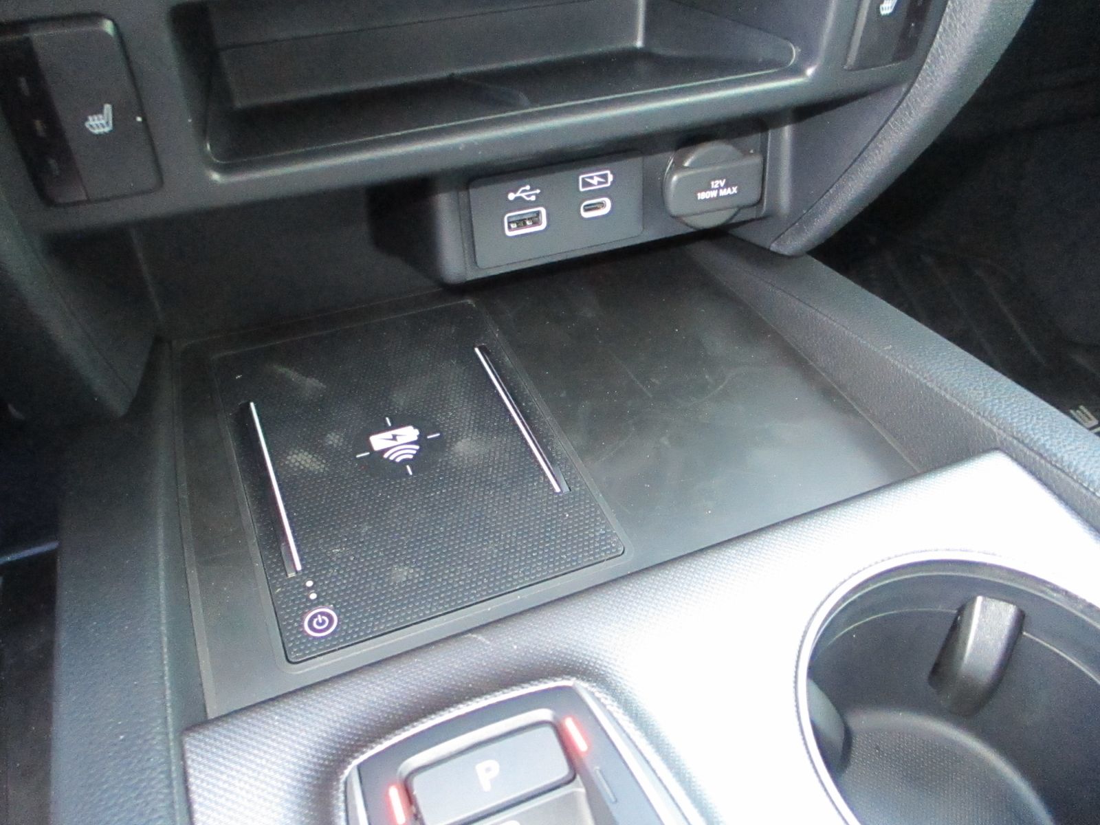 Vehicle image 17 of 37