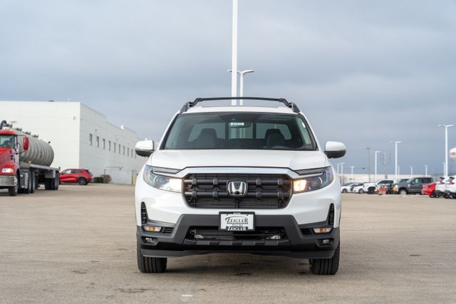 Vehicle image 2 of 42