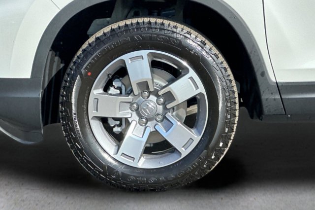 Vehicle image 32 of 32