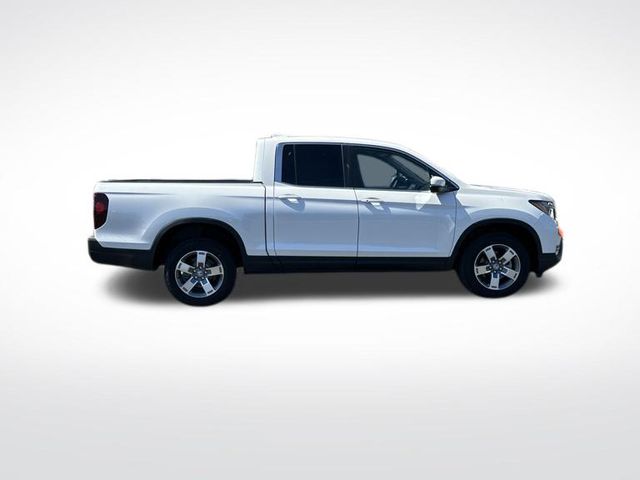 Vehicle image 4 of 36