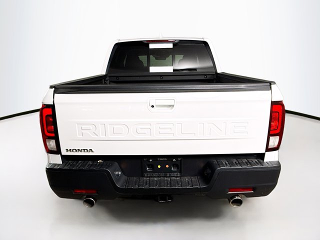 Vehicle image 6 of 35