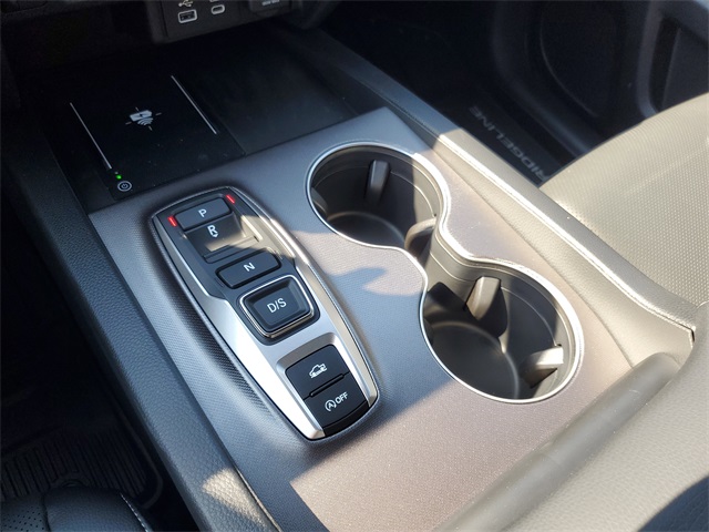 Vehicle image 22 of 30