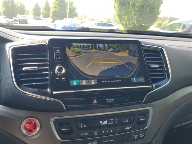 Vehicle image 18 of 30