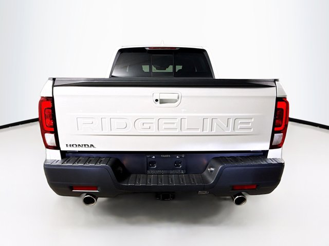 Vehicle image 6 of 35