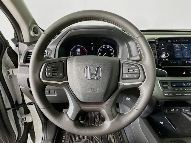 Vehicle image 12 of 35