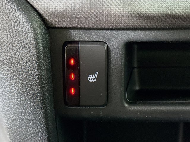 Vehicle image 24 of 35
