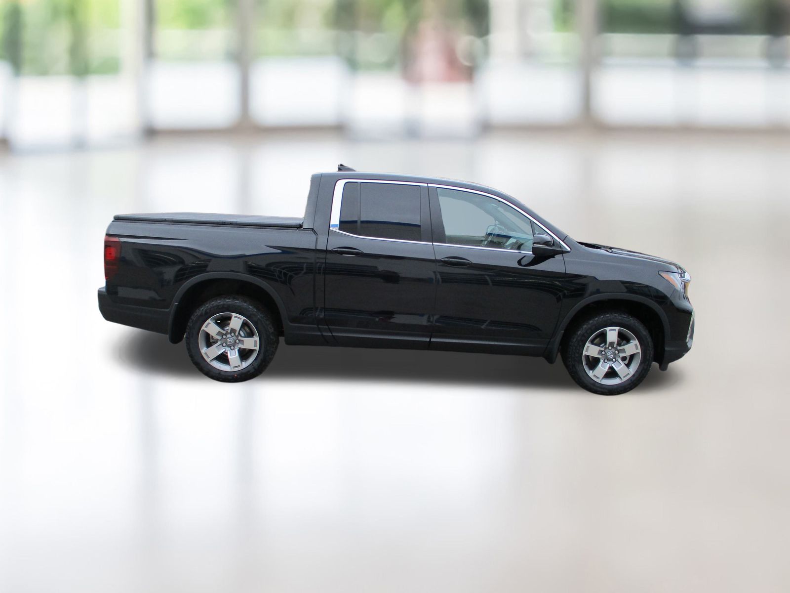 Vehicle image 4 of 34