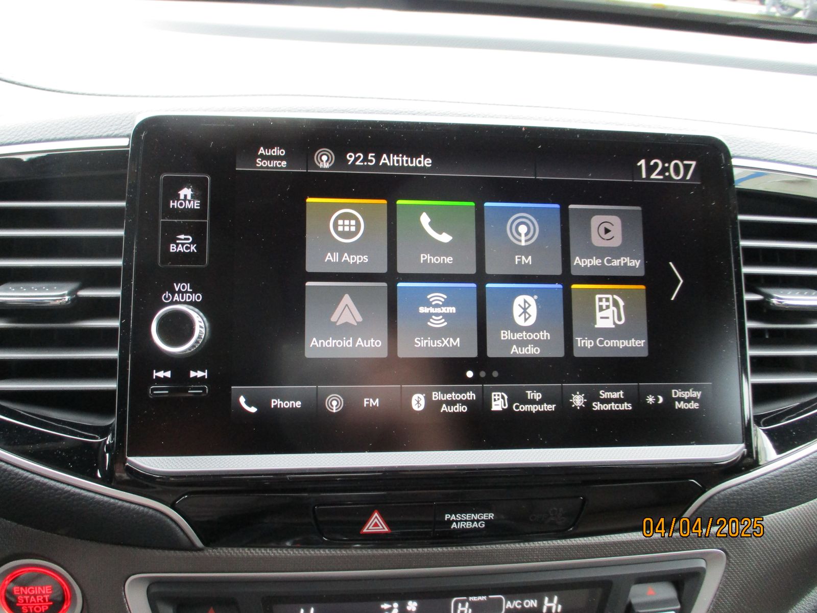 Vehicle image 15 of 34