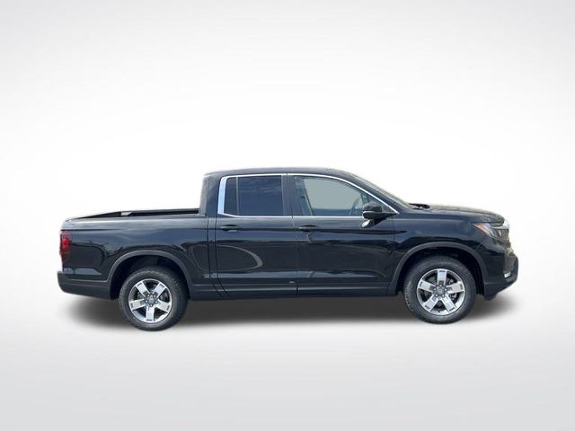 Vehicle image 4 of 38