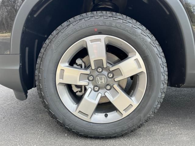 Vehicle image 9 of 38