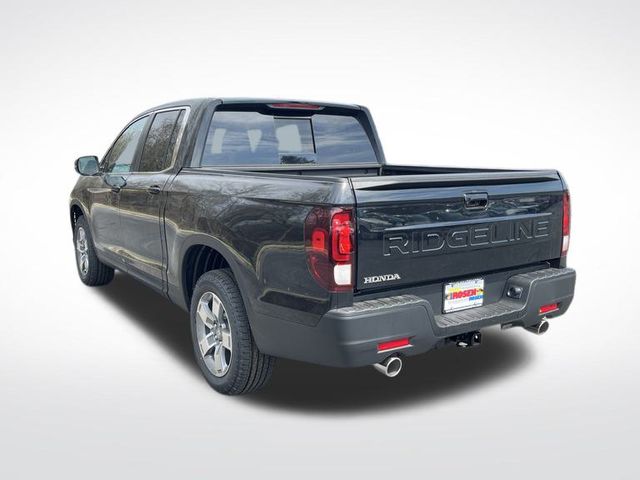 Vehicle image 6 of 38