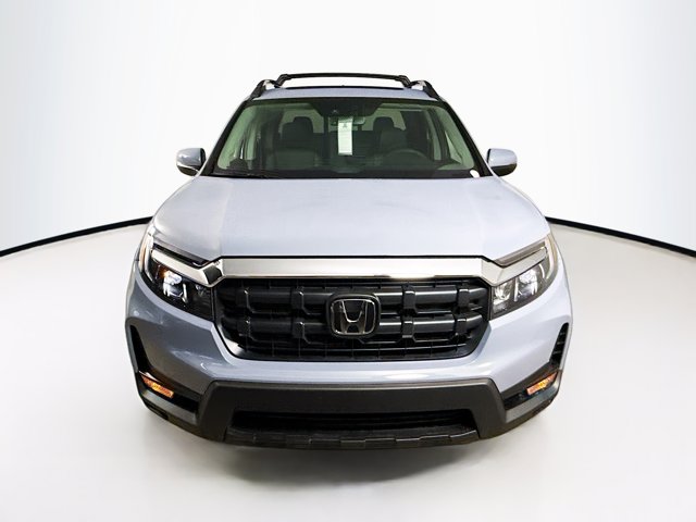 Vehicle image 2 of 34