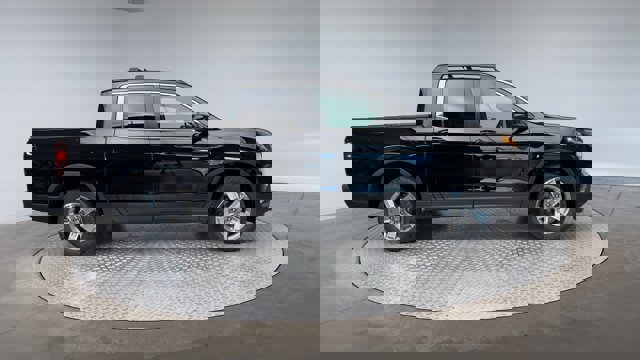 Vehicle image 7 of 27