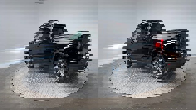 Vehicle image 11 of 27