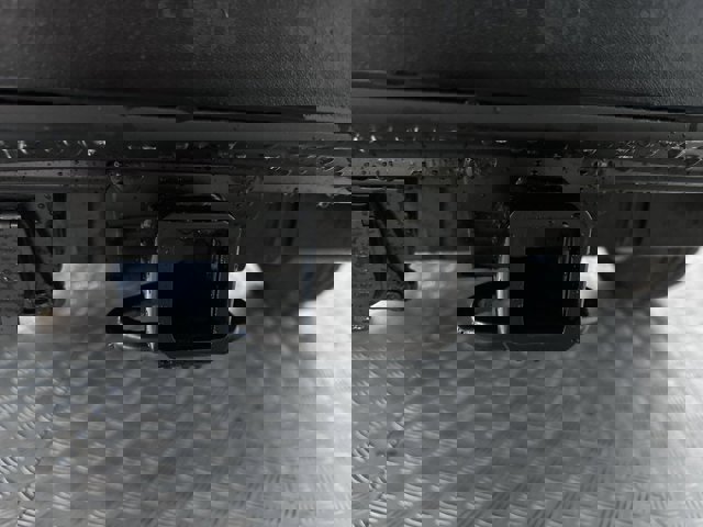Vehicle image 26 of 27