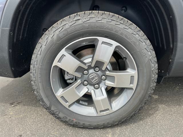 Vehicle image 12 of 35