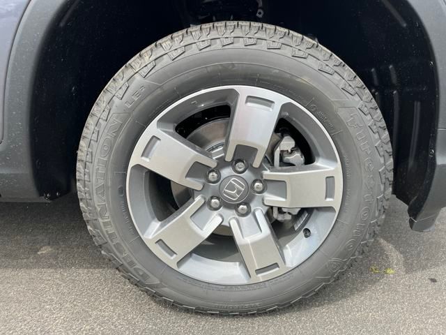Vehicle image 11 of 35