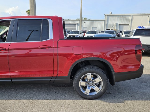 Vehicle image 9 of 39