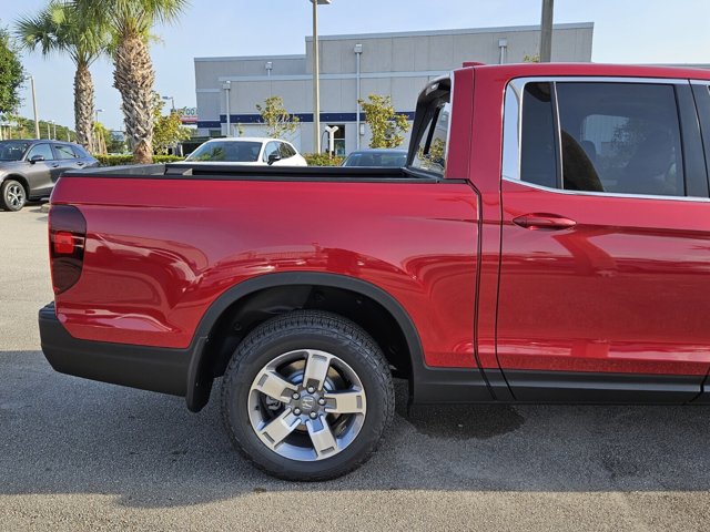 Vehicle image 5 of 39