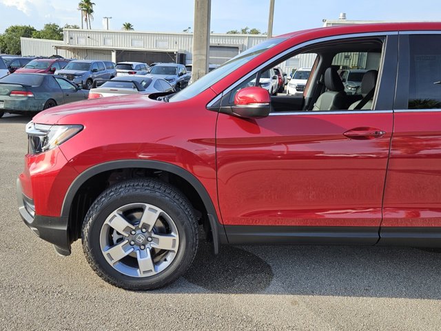 Vehicle image 11 of 39