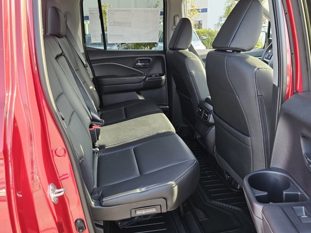 Vehicle image 20 of 39