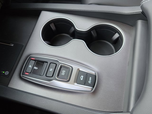 Vehicle image 35 of 39