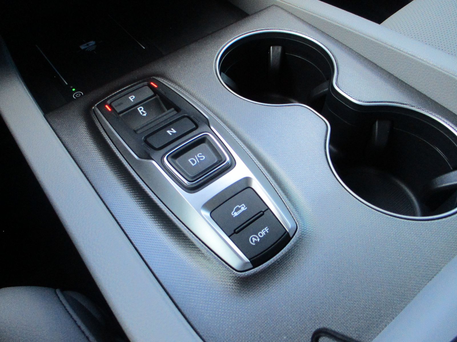Vehicle image 19 of 37