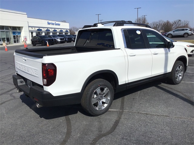 Vehicle image 6 of 33