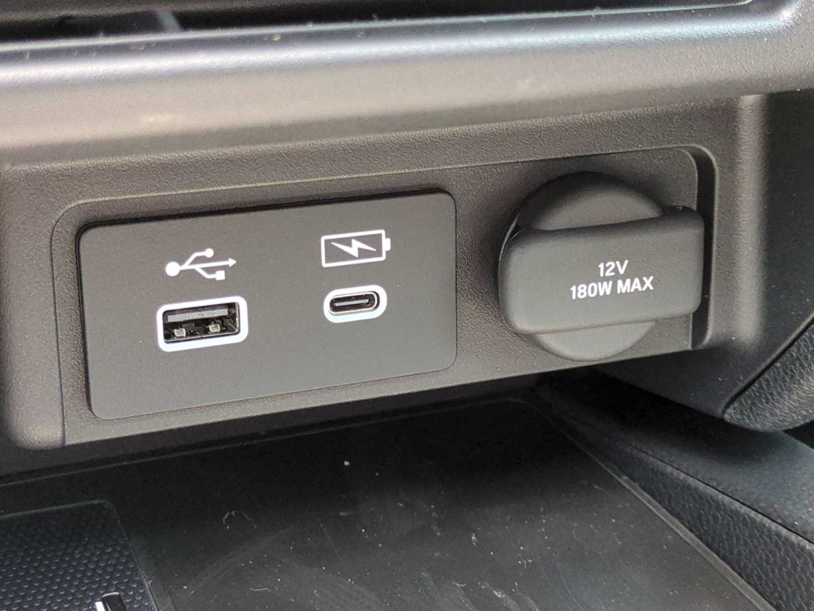 Vehicle image 24 of 27