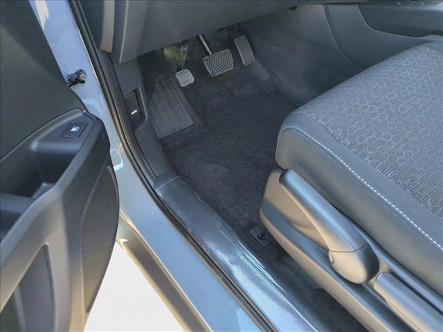Vehicle image 18 of 18