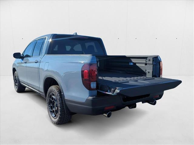 Vehicle image 6 of 18