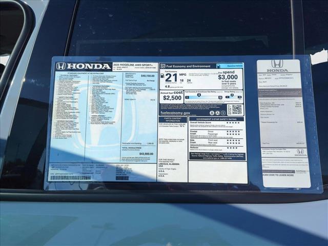 Vehicle image 15 of 18