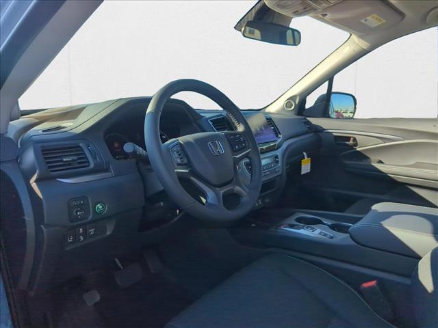Vehicle image 10 of 18