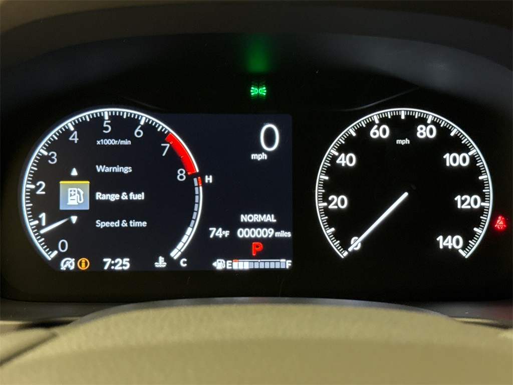 Vehicle image 12 of 23