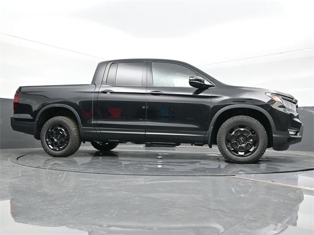 Vehicle image 11 of 35